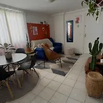 Apto 1 Quarto - Proximo Ao Shopping Atlantico - 300M Da Praia